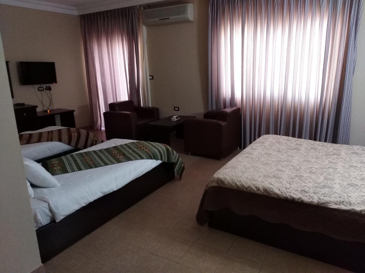 Delilah Hotel Мадаба Экстерьер фото